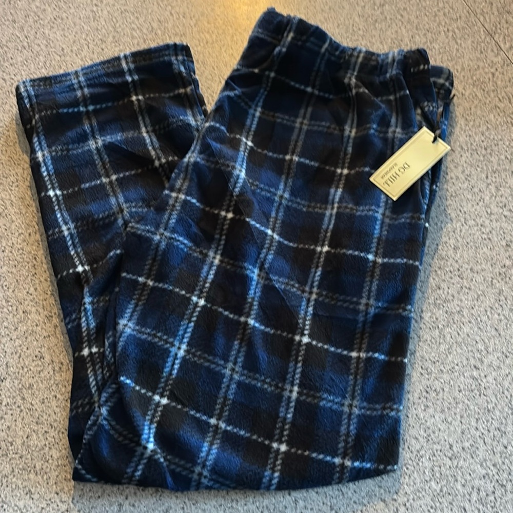 DG Hill Sleepwear XS